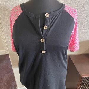 Black and Pink Women's Top